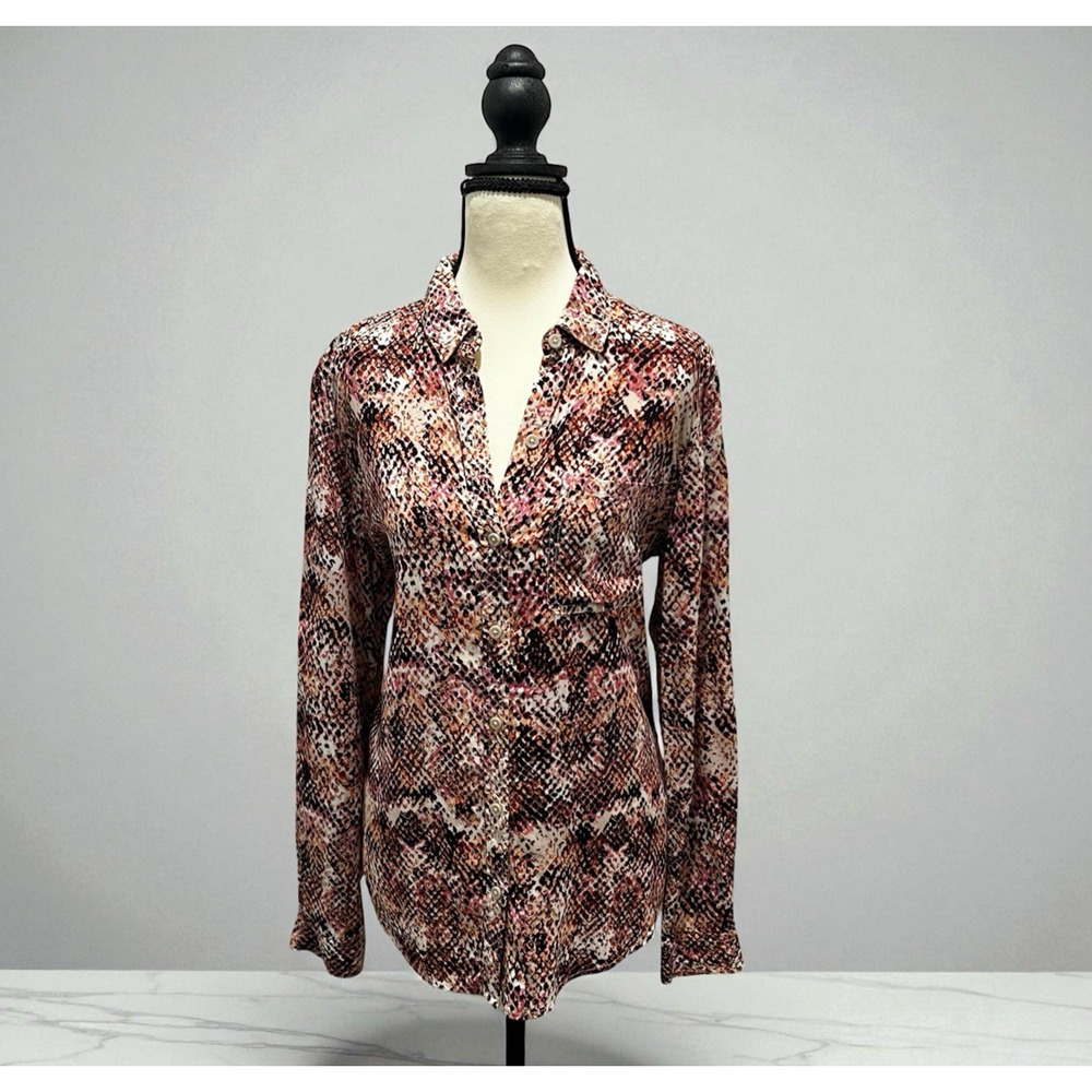 Beach Lunch Lounge Size M Long Sleeve Button Down Blouse Shirt Leopard Print